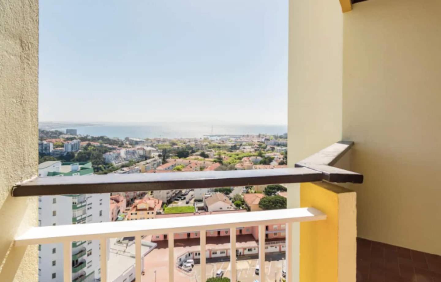 Wonderful Studio In Cascais With Sea View Exterior photo